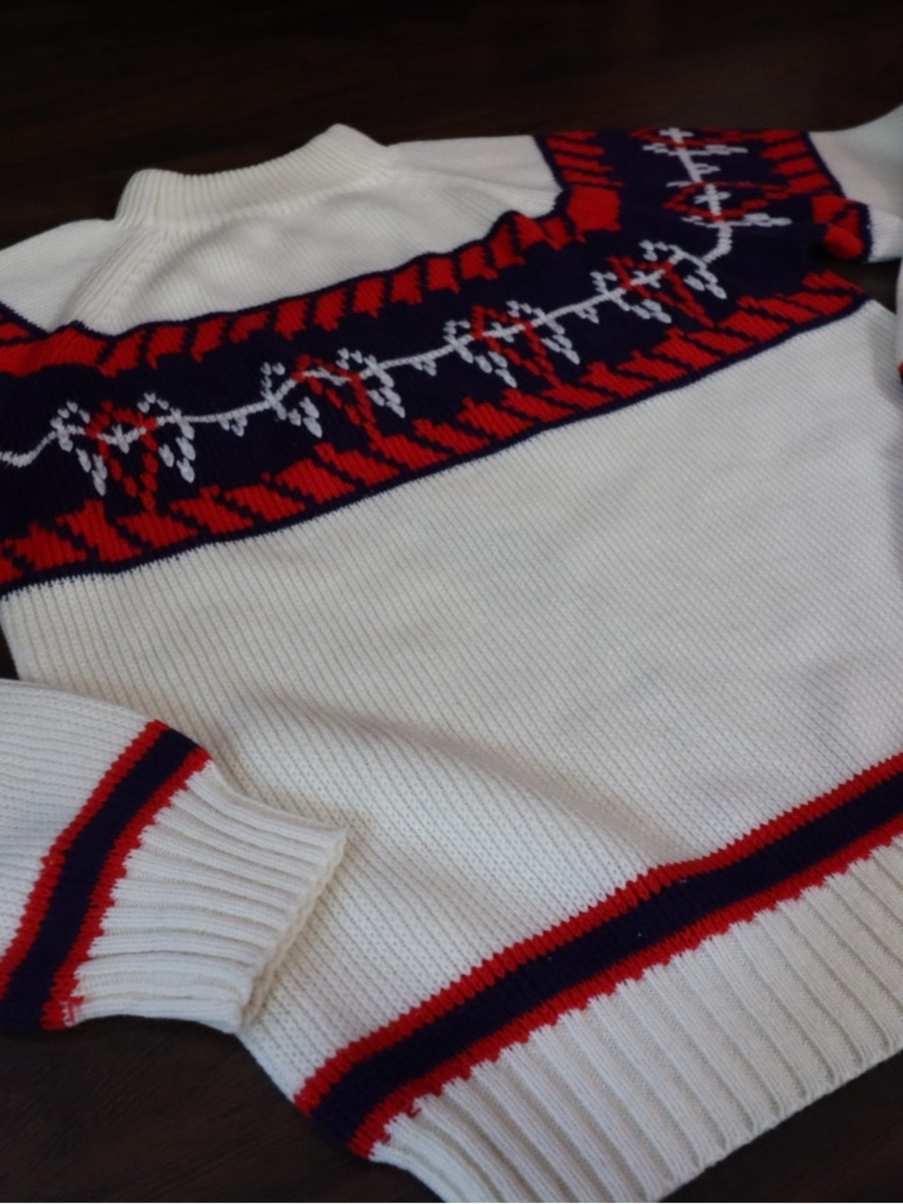 Vintage 70s Mock-Neck Sweater in Cream with Red & Navy Pattern